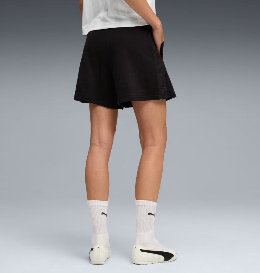 HER HIGH-WAIST SHORTS BLACK