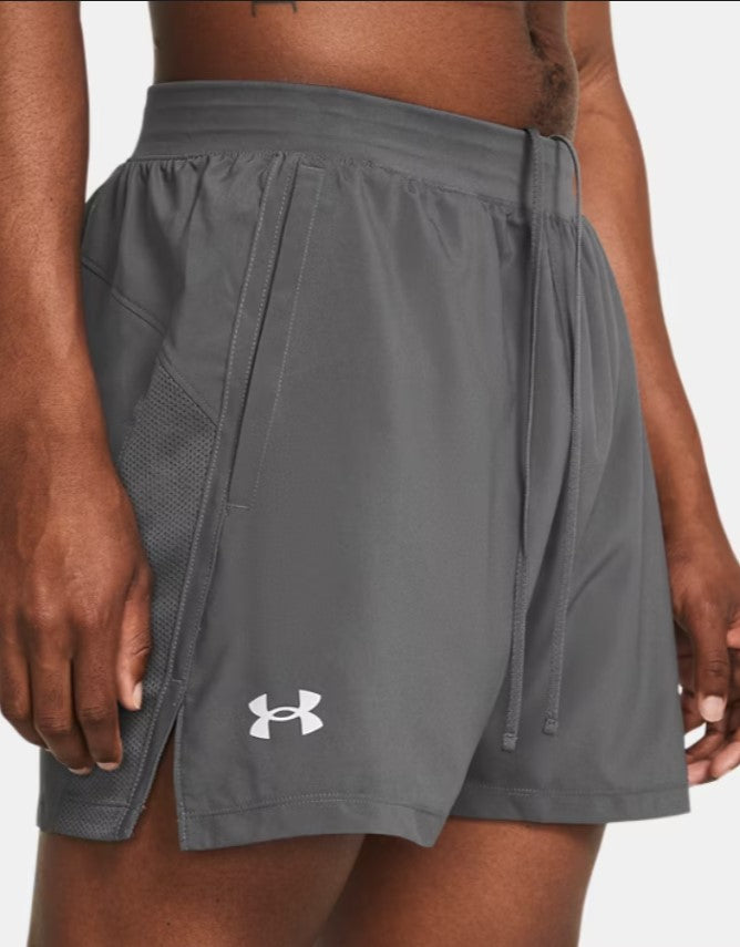 UA LAUNCH 5IN SHORTS